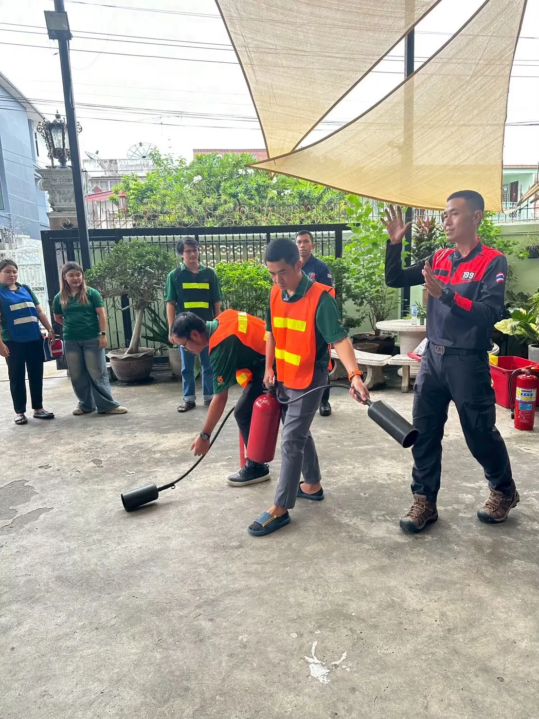 line album อบรม​ ดับเพลิงเบื้องต้น​2372568 250917 11