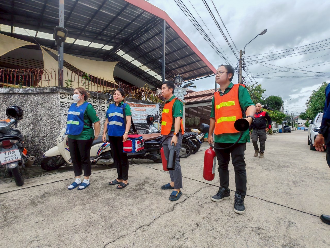 line album อบรม​ ดับเพลิงเบื้องต้น​2372568 250917 6